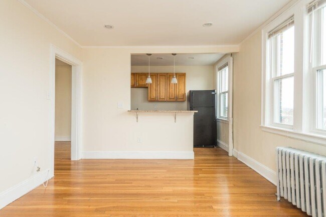 Foto del edificio - 147 Highland Ave