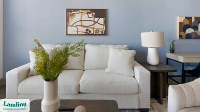 Building Photo - 300 Enclave Dr