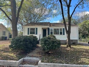 Building Photo - 803 Fairway Dr NW