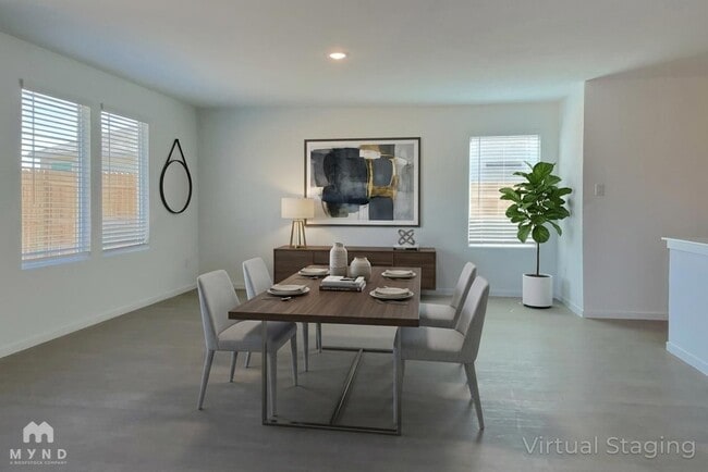 Building Photo - 302 Gadwall Ave