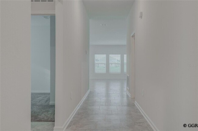 Building Photo - 4987 Worchester Dr