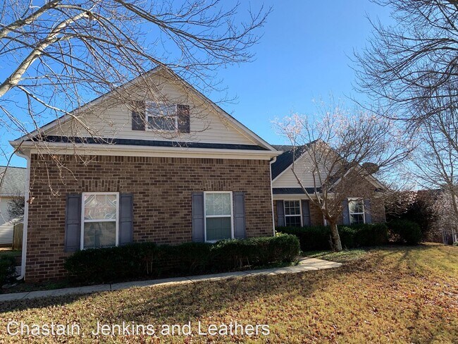 Building Photo - 3 br, 2 bath House - 245 Tall Pine Lane