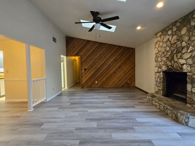 Building Photo - 5315 SW 81st Terrace
