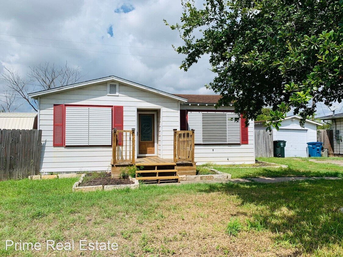 Primary Photo - 2 br, 1 bath House - 11321 Margie
