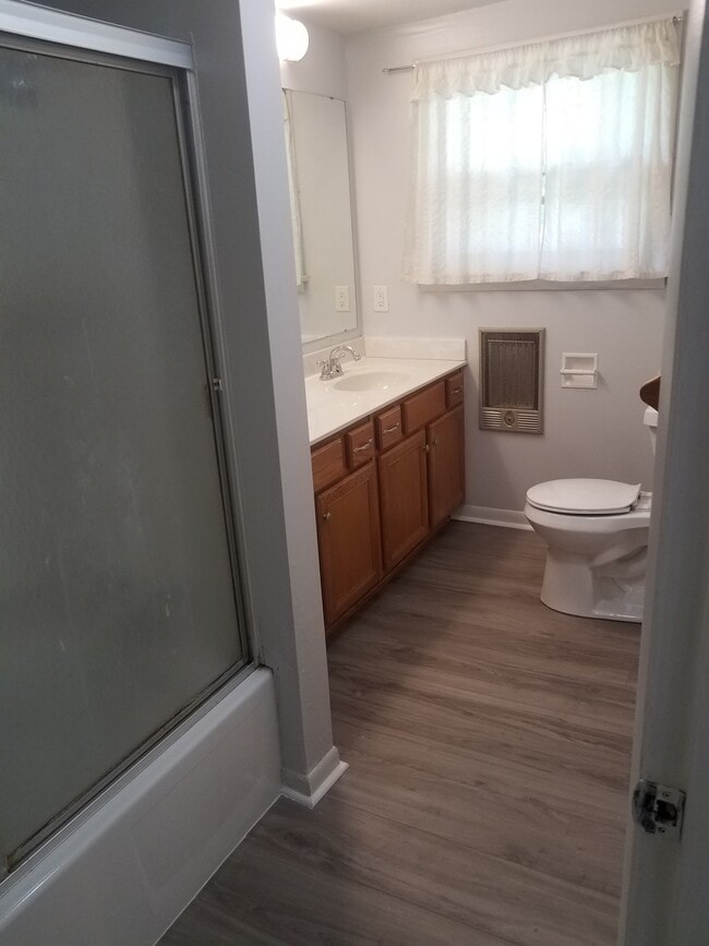 bathroom - 835 Washington Ave