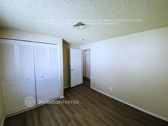 Foto del edificio - 2103 N Verano Way