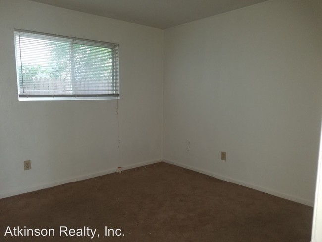 Building Photo - 3511 Sewells Point Rd