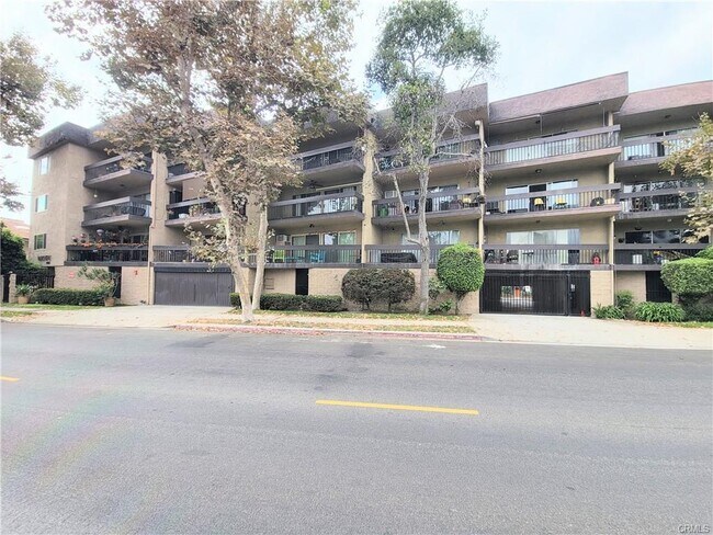 Foto del edificio - 1061 Park Ave