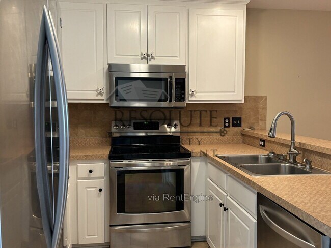Foto del edificio - 107 E Moss Creek Dr