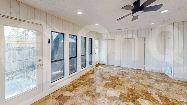 Building Photo - 511 Shenandoah Ct