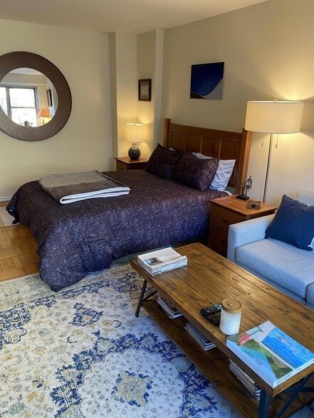 Foto del edificio - 330 E 49th St