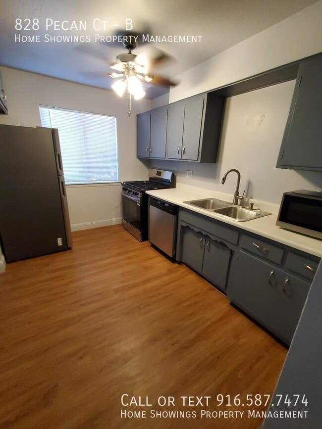 Building Photo - 828 Pecan Ct