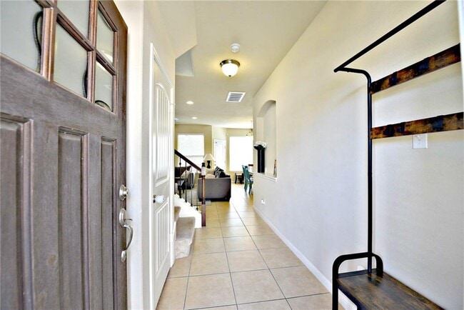 Building Photo - 10505 Patricia Ct