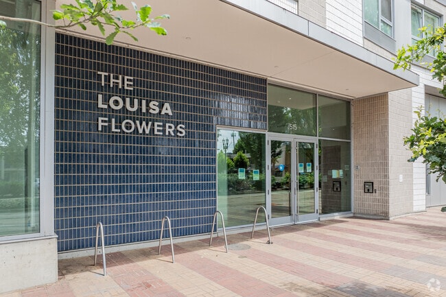 Entrance - Louisa Flowers