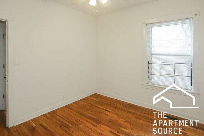Foto del edificio - 3529 N Broadway