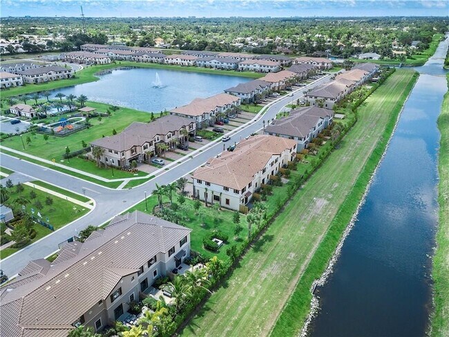 Foto del edificio - 13056 Anthorne Ln