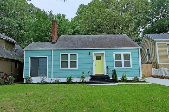 Foto del edificio - 2039 Ridgedale Rd NE