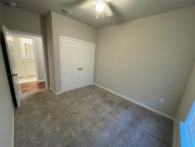 Foto del edificio - 2721 Ginger Ct