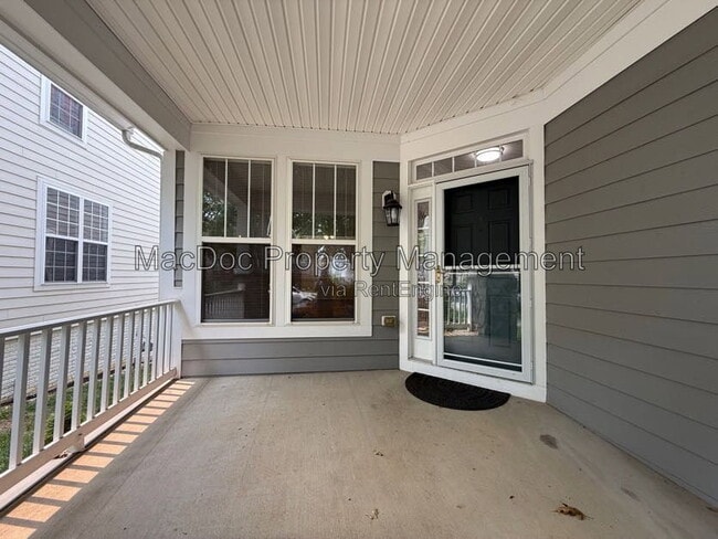 Building Photo - 1404 Graham Dr