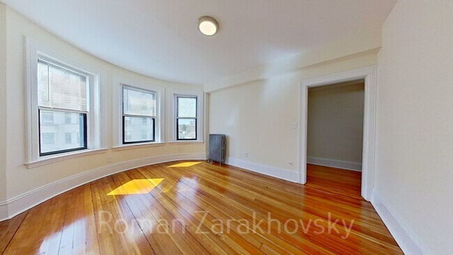 Building Photo - 883 Massachusetts Ave