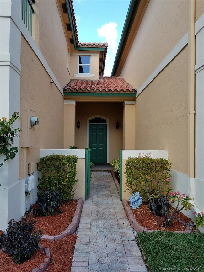 Building Photo - ANCHORAGE AT MIAMI LAKES
