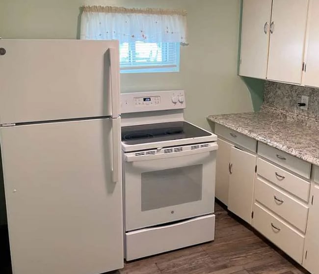 Building Photo - 1017 18th St