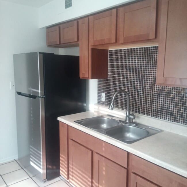 Photo - 11002 N 16th Ave Townhome