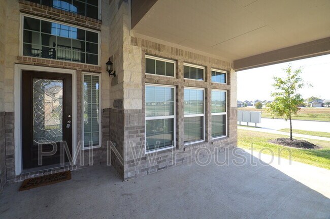 Foto del edificio - 3502 Gannan Lake Ct