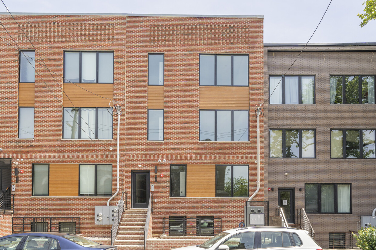 Foto principal - 435 N 35th St