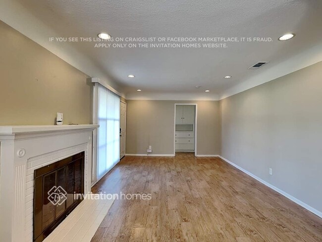 Foto del edificio - 1235 Oakhurst Dr