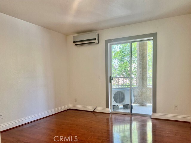 Building Photo - 2320 Del Mar Way