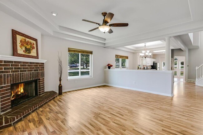 Building Photo - 2101 Chaparral Dr