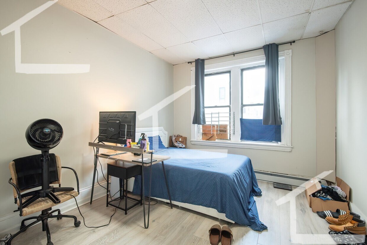 Foto principal - 4 Linden St