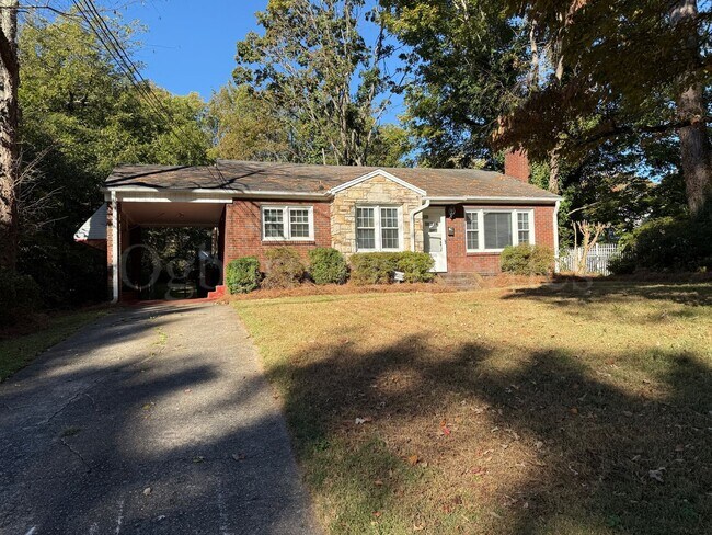 Photo - 1058 Irving St House