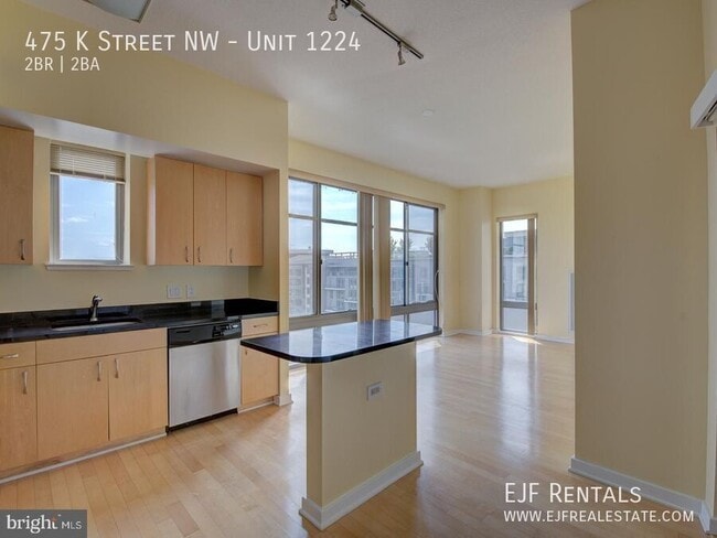 Foto del edificio - 475 K St NW
