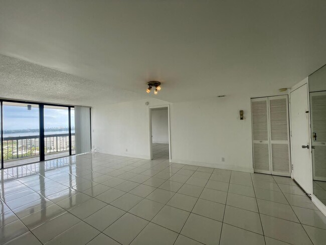 Foto del edificio - 2425 Presidential Way