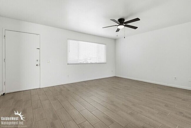 Foto del edificio - Beautiful 2Bdm 1Ba Home in Prime Imperial Beach Location!