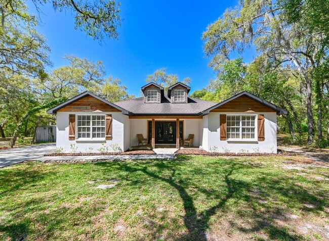 Building Photo - 17351 Maggie Ct