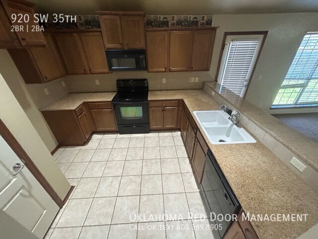 Foto del edificio - 920 SW 35th-
