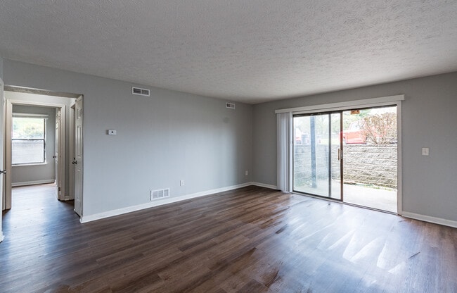 Building Photo - Emberwood Apartments