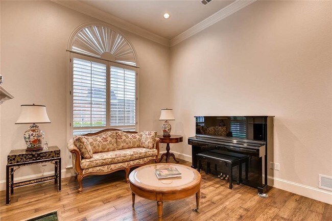 Building Photo - 4552 Tuscany Dr