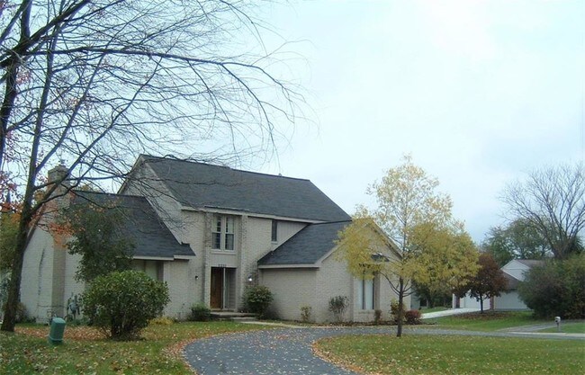 Building Photo - 5220 Cedar Grove Ct