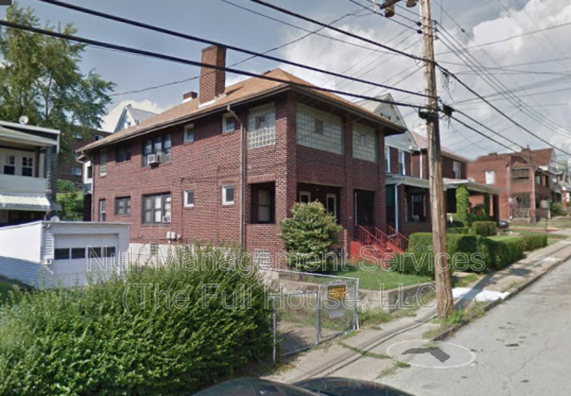 Foto principal - 1409 Maple Ave