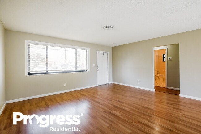 Foto del edificio - 6366 SW 18th St