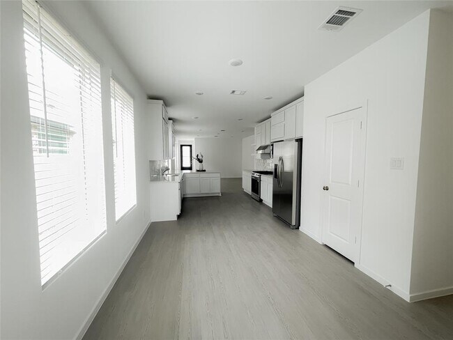 Foto del edificio - 6314 Laguna Terra Dr