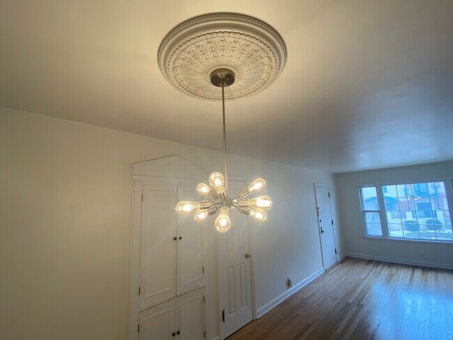 Building Photo - 3715 N Oakland Ave