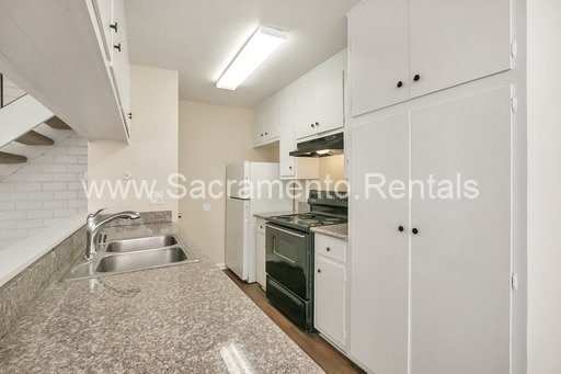 Foto del edificio - Spacious 2bd/1ba Foothill Farms Area Fourp...