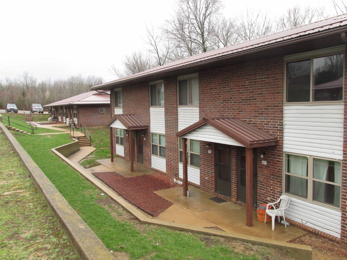 Primary Photo - LaBonne Villa Apartments