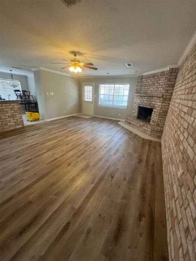 Foto del edificio - 1114 Manatee Ln