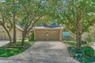 Building Photo - 66 Valley Oaks Cir